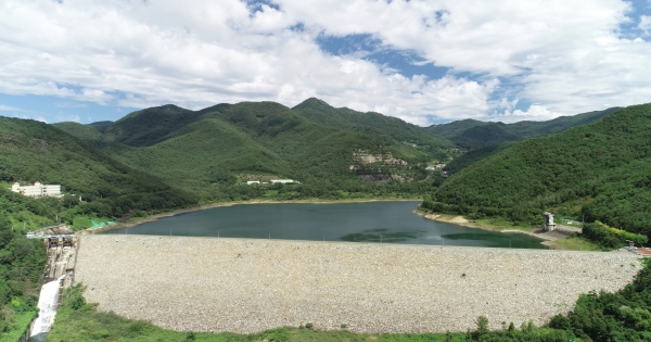 삼랑진양수발전소 하부댐 전경 ㅣ 한국수력원자력
